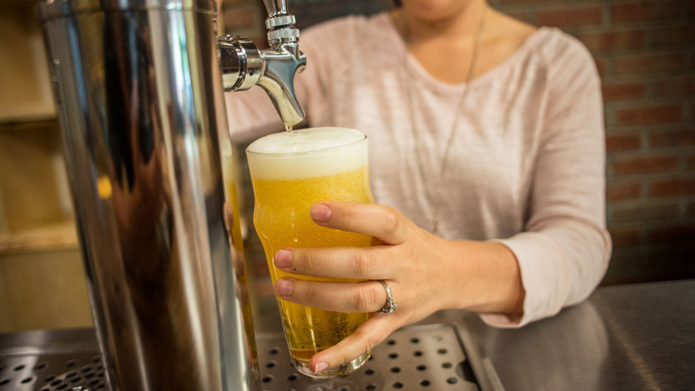  Storing & Serving Beer at Home Like an Expert